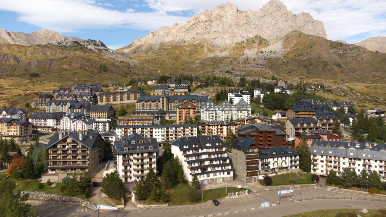 Apartamentos Formigal Dış mekan fotoğraf